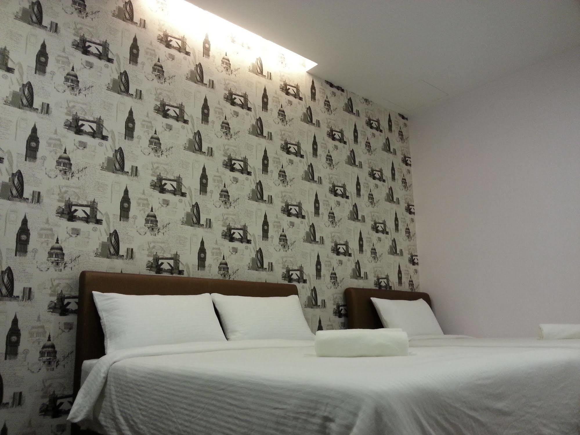 Palazzo Hotel Kulai Dış mekan fotoğraf