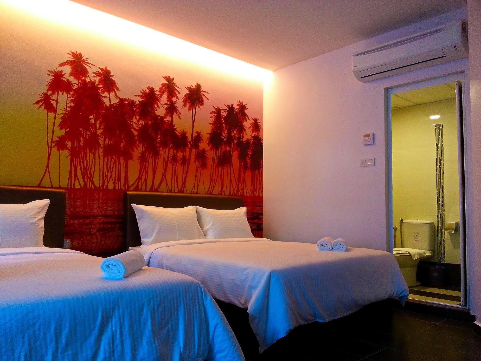 Palazzo Hotel Kulai Dış mekan fotoğraf