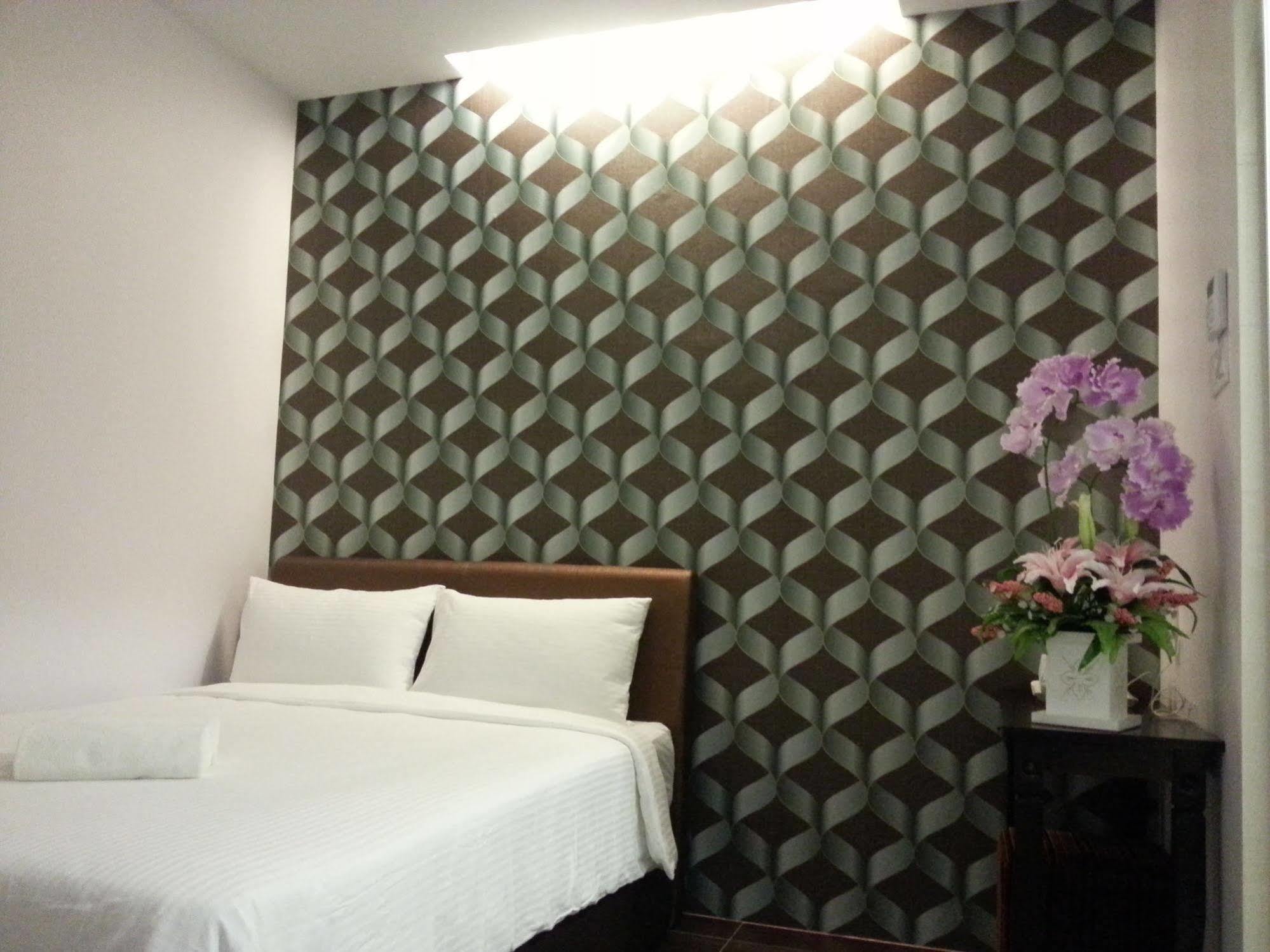 Palazzo Hotel Kulai Dış mekan fotoğraf