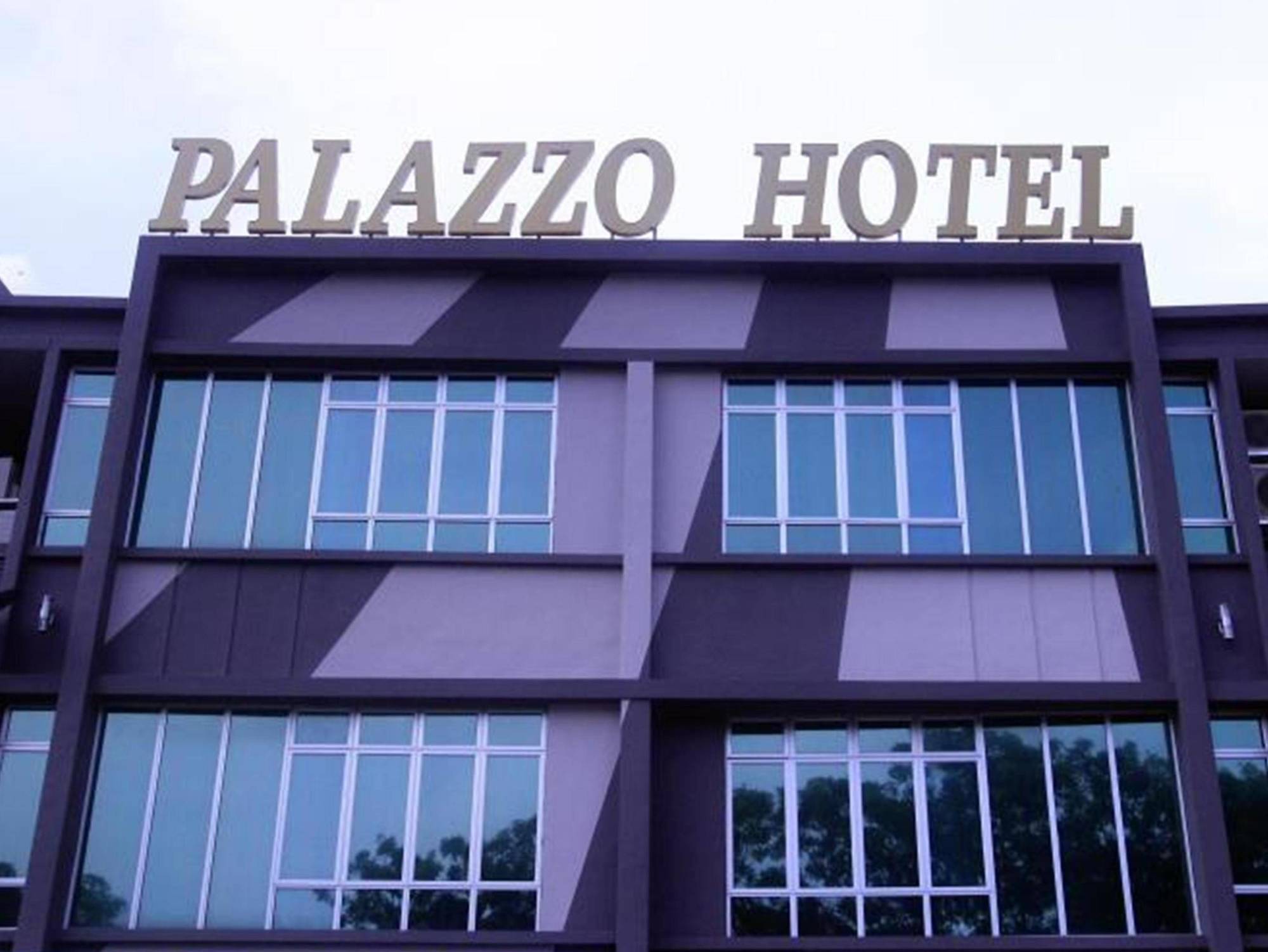 Palazzo Hotel Kulai Dış mekan fotoğraf