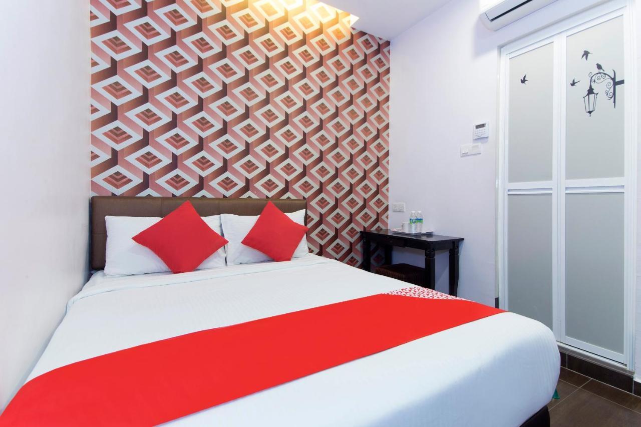 Palazzo Hotel Kulai Dış mekan fotoğraf